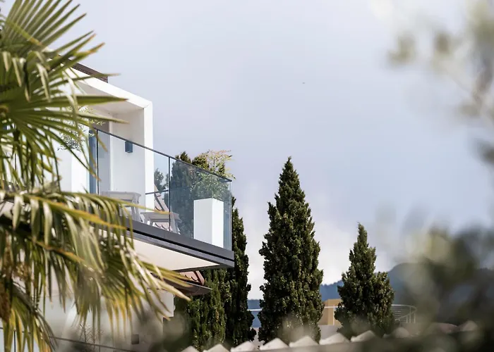 Small&Beautiful Hotel Gnaid